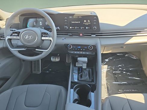 New 2026 Hyundai Elantra SEL Sport Premium w/ Cargo Package FWD image 18