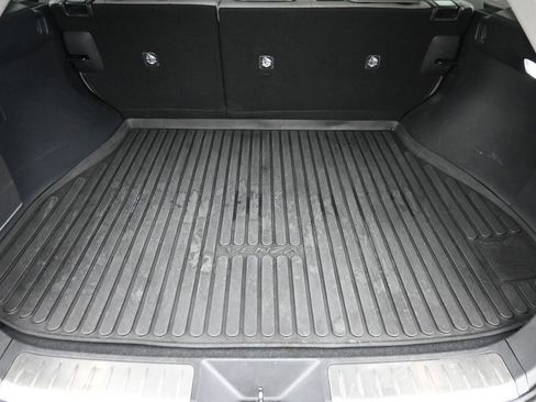 Used 2021 Toyota Venza Limited AWD/4WD image 11