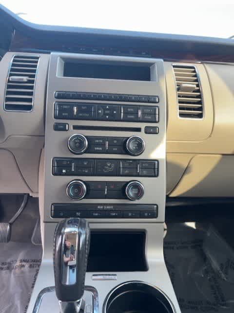 Used 2011 Ford Flex SEL w/ Rapid Spec Order Code FWD image 20