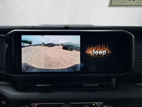 New 2026 Jeep Gladiator Sport AWD/4WD image 13