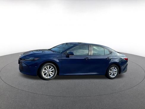 Used 2025 Toyota Camry LE image 8