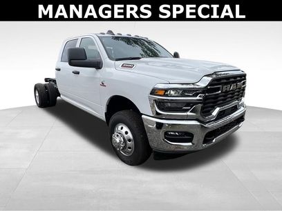 New 2025 RAM 3500 Tradesman w/ Chrome Appearance Group