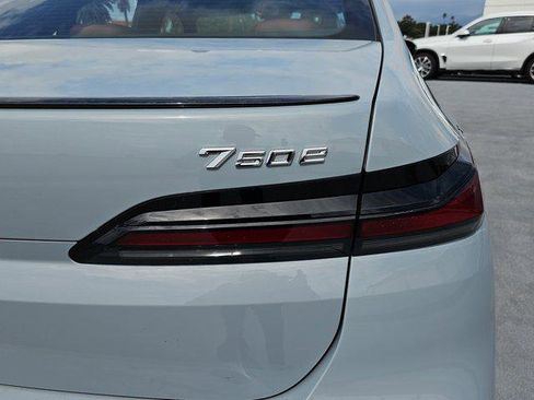 New 2026 BMW 750e xDrive w/ Executive Package image 35