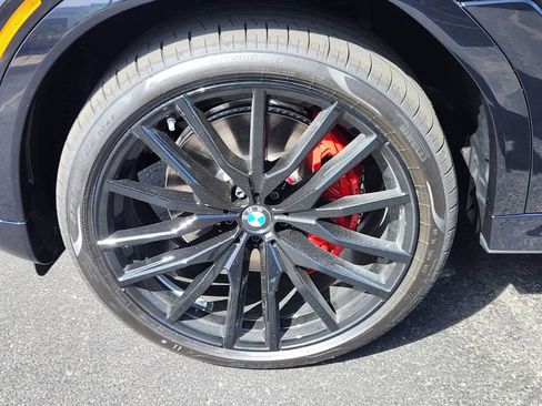 New 2026 BMW X6 xDrive40i image 7