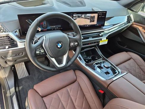 Used 2026 BMW X5 xDrive40i AWD/4WD image 10
