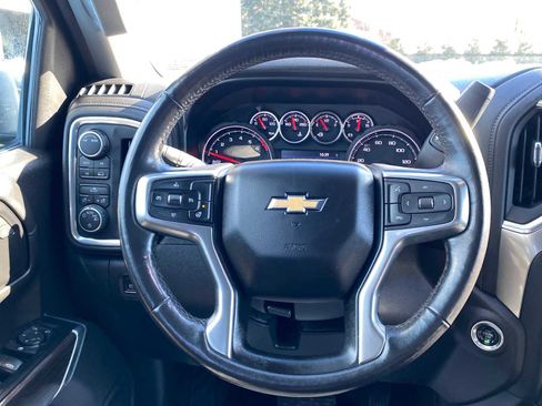 Used 2021 Chevrolet Silverado 1500 LT image 15
