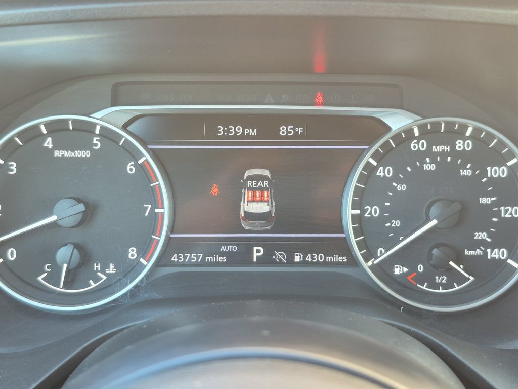 Used 2024 Nissan Rogue S AWD/4WD image 21
