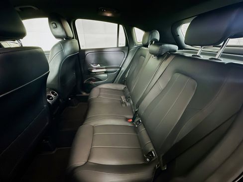 Used 2023 Mercedes-Benz GLA 250 image 27