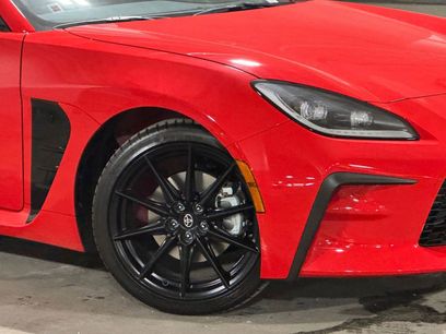 New 2025 Toyota GR86 Premium