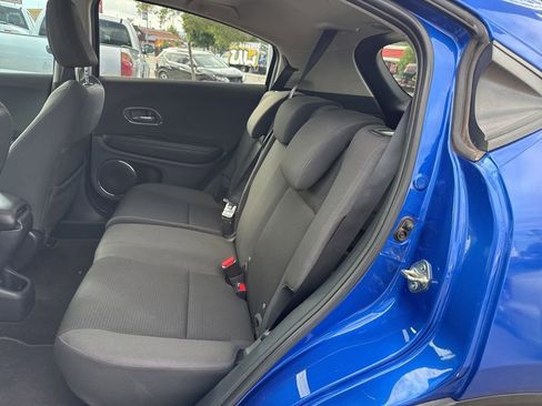 Used 2021 Honda HR-V EX image 32