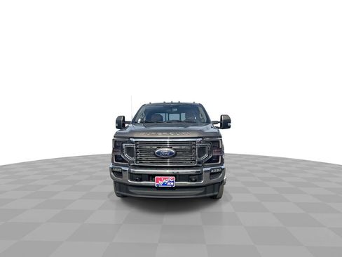 Used 2022 Ford F350 Lariat w/ Lariat Ultimate Package image 5