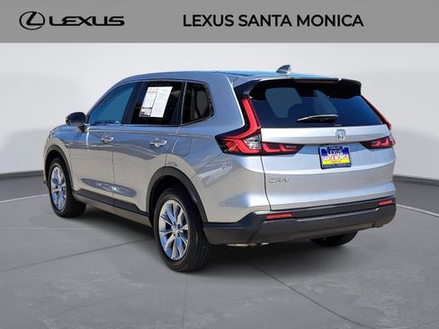 Used 2023 Honda CR-V EX image 7