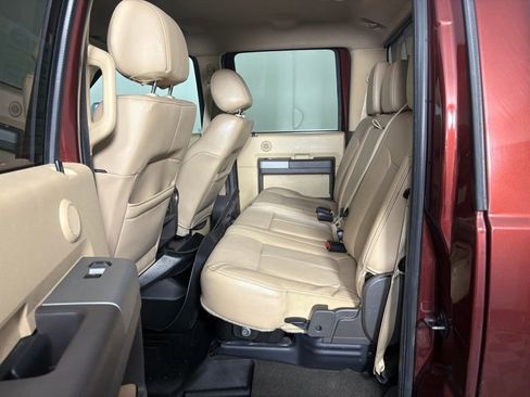 Used 2016 Ford F350 Lariat w/ Chrome Package image 27