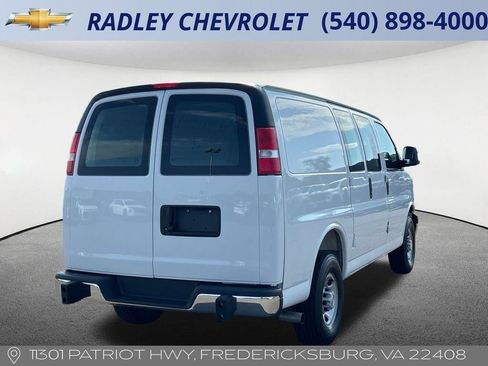 Certified 2025 Chevrolet Express 2500 RWD image 15