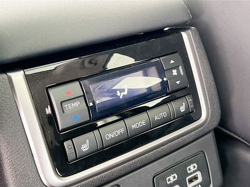 New 2026 Subaru Ascent Limited Bronze image 23