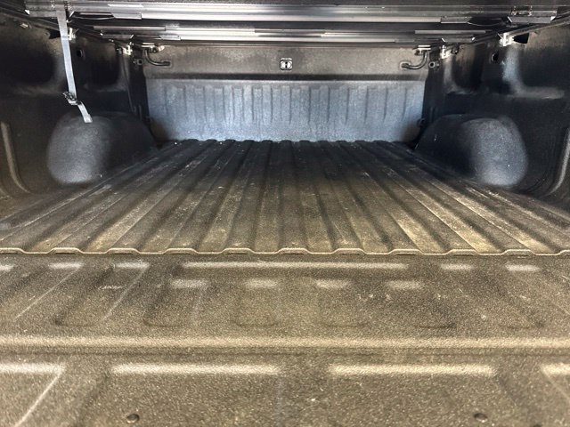 Used 2014 Chevrolet Silverado 1500 LTZ AWD/4WD image 12