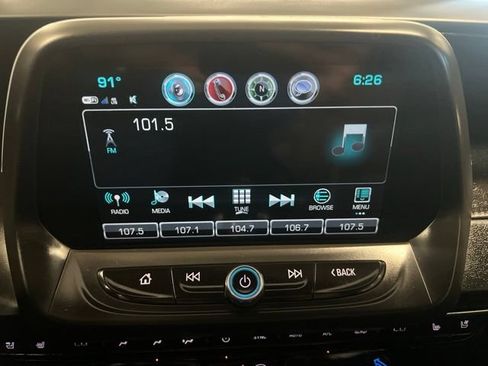 Used 2017 Chevrolet Camaro LT RWD image 15