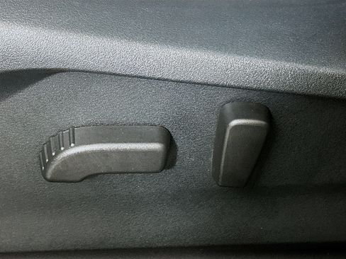 Used 2024 Subaru Ascent Onyx Edition image 13