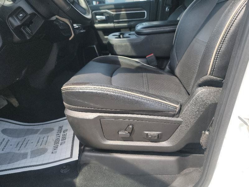 Used 2024 RAM 2500 Laramie AWD/4WD image 15