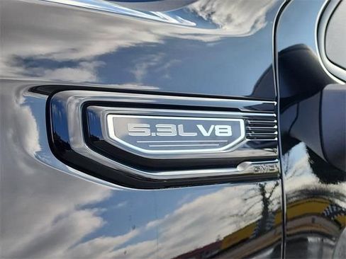 New 2026 GMC Sierra 1500 Elevation image 10