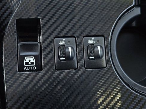 Used 2019 Toyota 4Runner TRD Off-Road image 23