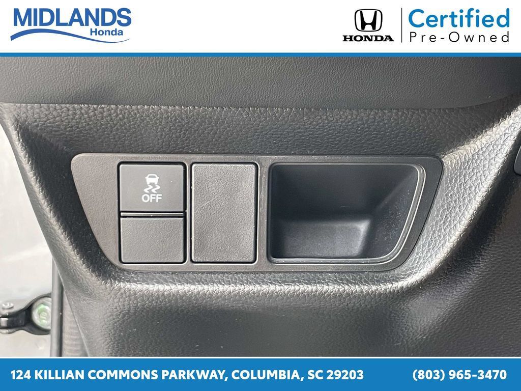 Certified 2025 Honda HR-V Sport image 17
