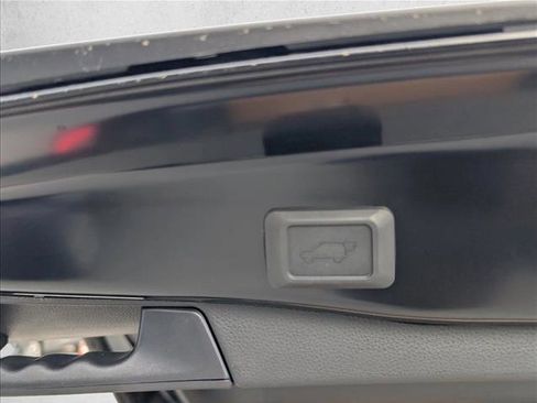 New 2025 Toyota RAV4 XLE Premium image 9