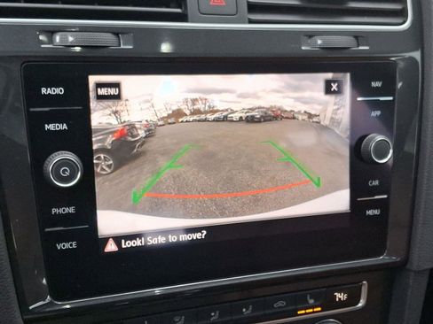 Used 2019 Volkswagen Golf Alltrack SEL image 19