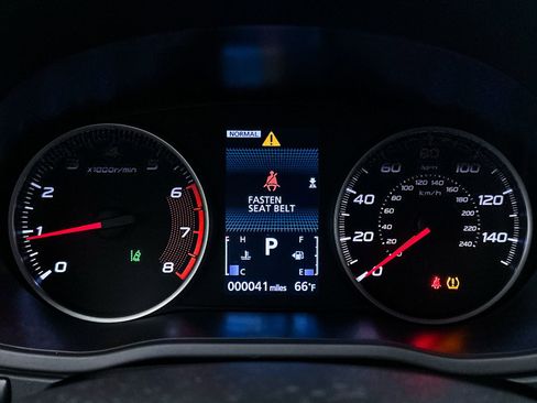 Used 2022 Ford Escape SE w/ Convenience Package FWD image 29