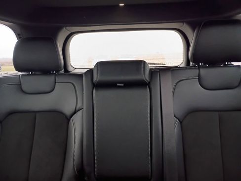 Used 2023 Jeep Grand Cherokee Altitude image 34