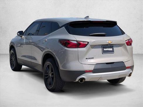 Used 2021 Chevrolet Blazer LT FWD image 8