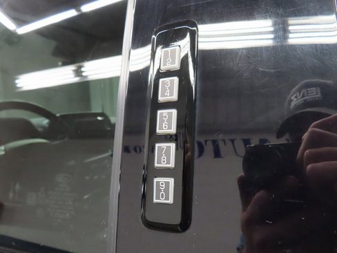 Used 2024 Ford F150 Lariat image 53