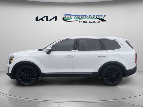 Used 2021 Kia Telluride SX w/ Towing Package image 2
