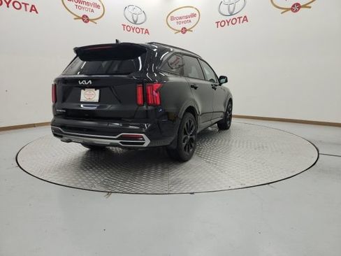Used 2023 Kia Sorento SX FWD image 8