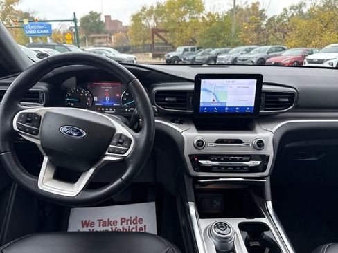 Used 2023 Ford Explorer XLT w/ Equipment Group 202A image 12