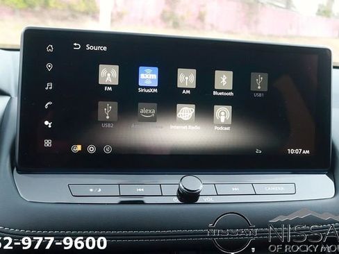 New 2026 Nissan Rogue Platinum image 28