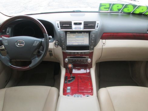 Used 2012 Lexus LS 460 AWD image 13
