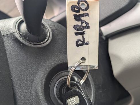 Used 2017 Hyundai Elantra SE image 15