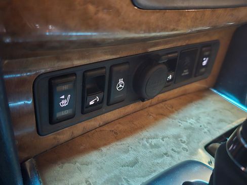 Used 2014 INFINITI QX80 4WD w/ Theater Package image 40