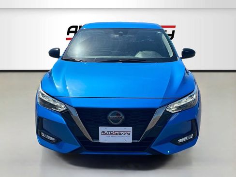 Used 2023 Nissan Sentra SR image 2