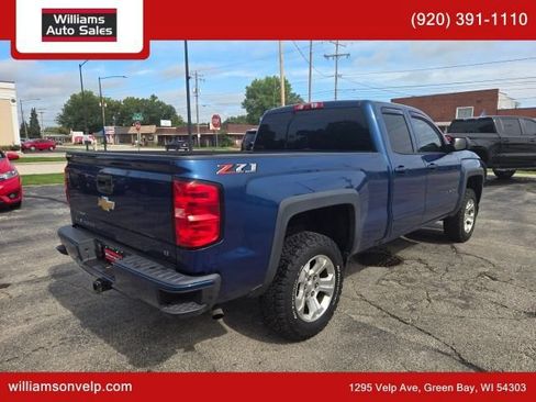 Used 2018 Chevrolet Silverado 1500 LT w/ All Star Edition AWD/4WD image 3