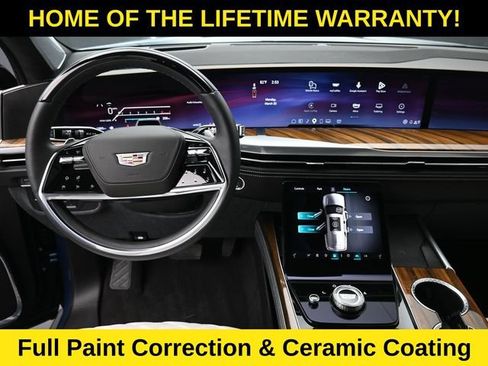 Used 2025 Cadillac Escalade Sport Platinum w/ LPO, Floor Liner Package AWD/4WD image 15