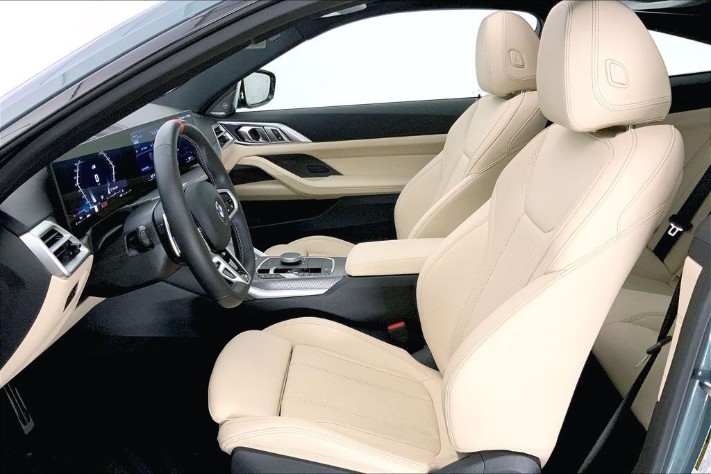 Certified 2026 BMW 440i xDrive Coupe w/ Premium Package AWD/4WD image 13