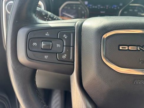 Used 2019 GMC Sierra 1500 Denali w/ Denali Ultimate Package AWD/4WD image 8