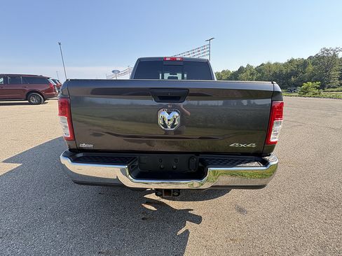 Used 2021 RAM 2500 Tradesman AWD/4WD image 4