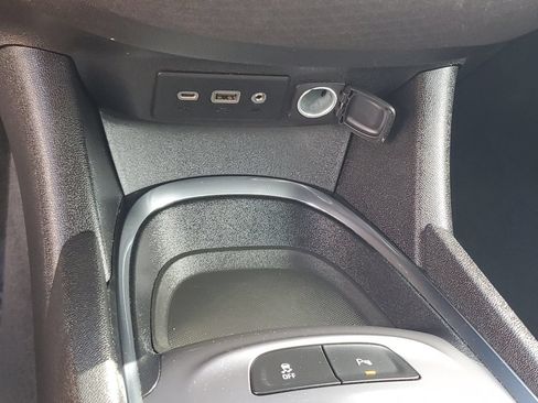 Used 2025 Chevrolet Malibu LT FWD image 24