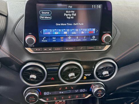 Used 2024 Nissan Sentra SR w/ SR Premium Package FWD image 18