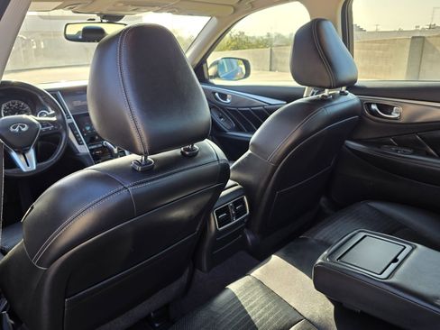 Used 2018 INFINITI Q50 Sport image 17