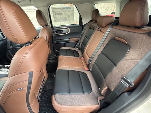 New 2025 Ford Bronco Sport Outer Banks w/ Outer Banks Tech Package+ image 11