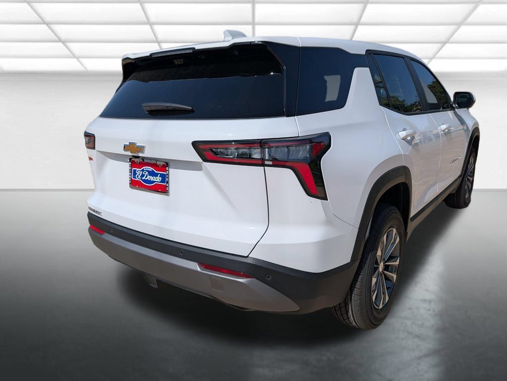 New 2027 Chevrolet Equinox LT w/ Safety and Technology Package FWD image 30